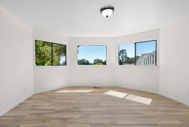 607 Saint Andrews Drive, Aptos CA: https://media.crmls.org/mediaz/422b563b-b32d-42c2-b7f8-a6c8dd7792fd.jpg