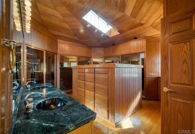 103 km Tijuana-Ensenada Transp. Highway, Outside Area (Outside Ca) CA: https://media.crmls.org/mediaz/422c1e1f-39ac-486b-bf13-38a7985fe43f.jpg