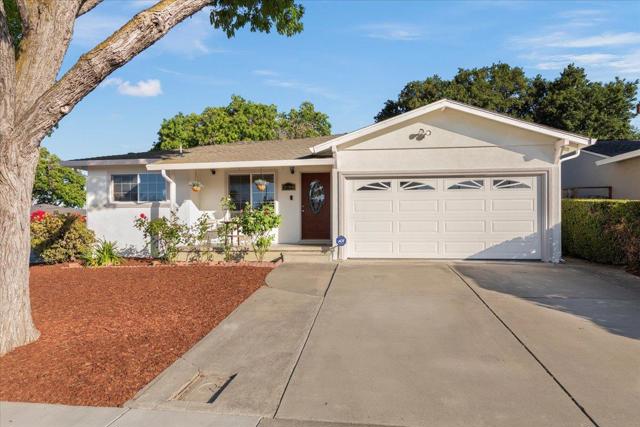 2804 Steinhart Court, Santa Clara CA: https://media.crmls.org/mediaz/422c84ee-7bb6-40d1-baff-db41c7f2d1ee.jpg