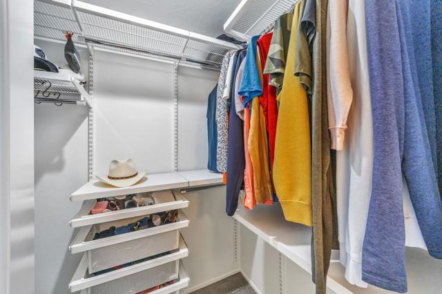 1111 Compass Lane, Foster City CA: https://media.crmls.org/mediaz/422e5d7c-d1fa-4e5b-ae4c-576bf52e37f8.jpg
