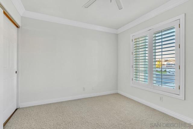 45703 Calle Ayora, Temecula CA: https://media.crmls.org/mediaz/422f5b3f-31d1-48fc-9c74-54e7f2ac82f2.jpg