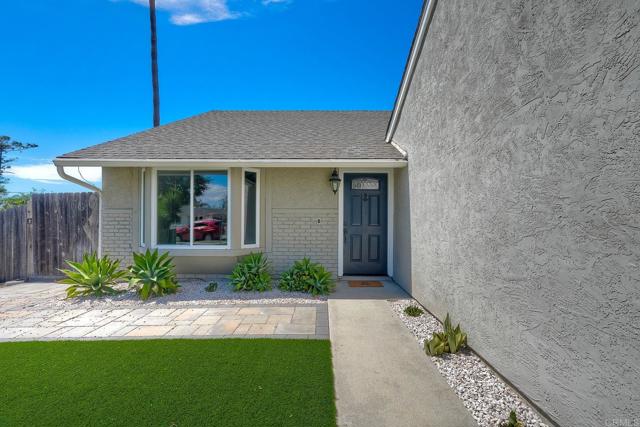 832 Grapevine Rd, Vista, CA 92083 photo 3