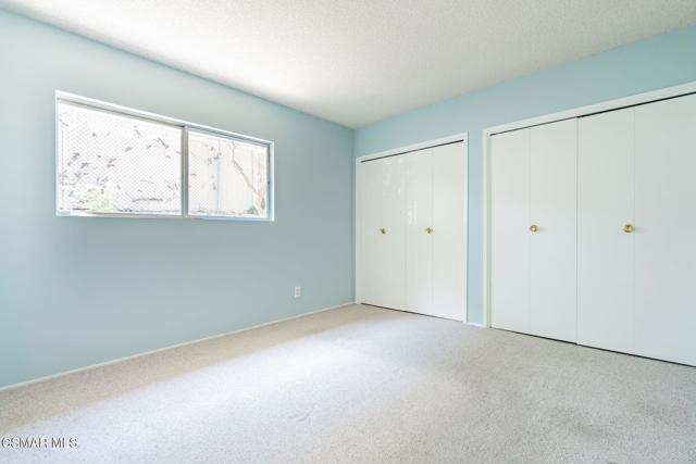 2085 Rayshire Street, Thousand Oaks CA: https://media.crmls.org/mediaz/4236f137-a300-4143-b4a9-fab594af8964.jpg