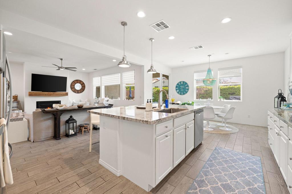 MLS #219136796DA image #12