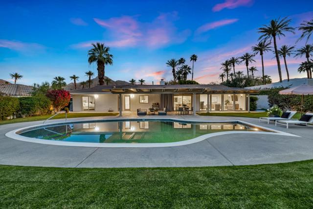 75322 Desert Park Drive, Indian Wells CA: https://media.crmls.org/mediaz/42393c52-4aa3-48c3-88aa-9eeb0a956d80.jpg