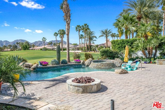 56645 Mountain, La Quinta CA: https://media.crmls.org/mediaz/4239f6cd-7b67-4fbf-a45f-3c7a72b88c54.jpg