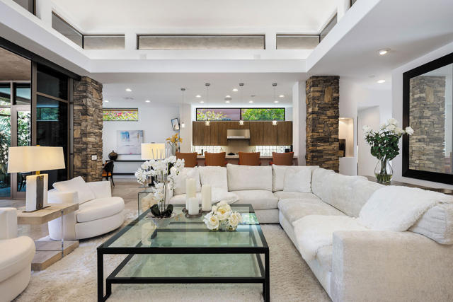 810 Shadow Vista, Palm Desert, CA 92260