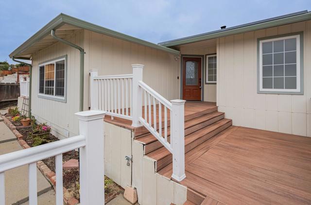 9 Harrow Court, Seaside CA: https://media.crmls.org/mediaz/423d9c57-357f-4289-9ae5-5aae63408c02.jpg