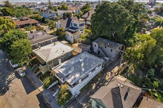 915 Napa Street, Vallejo CA: https://media.crmls.org/mediaz/423da140-d52f-435e-91be-7456c9480a91.jpg