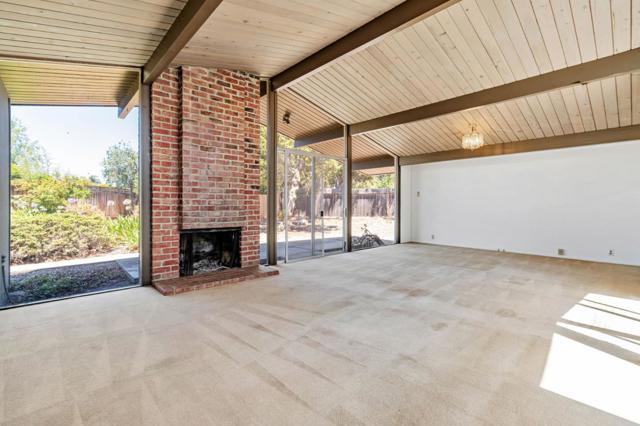 106 Eliza Court, Foster City CA: https://media.crmls.org/mediaz/423e6810-6fd1-4457-b7d4-9a0fd2df594d.jpg