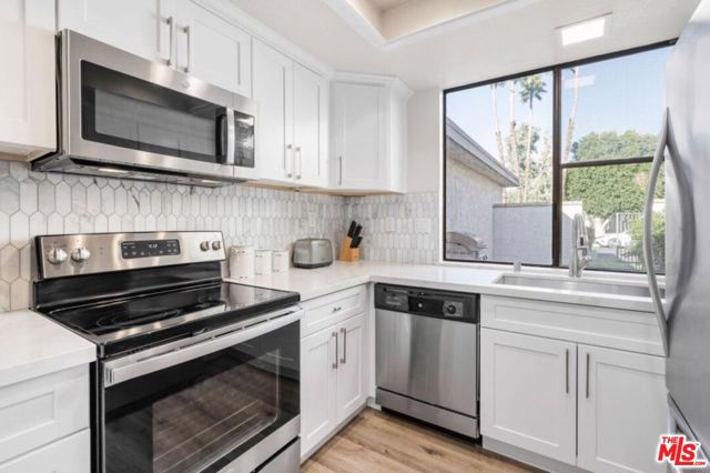 Details for 1931 Paseo Raqueta, Palm Springs, CA 92262