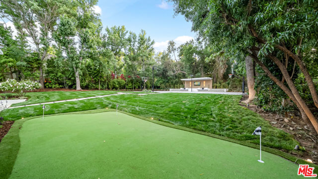4261 Temma Court, Calabasas CA: https://media.crmls.org/mediaz/4240b1bb-2ed5-4096-a577-3bdc78e57ac0.jpg