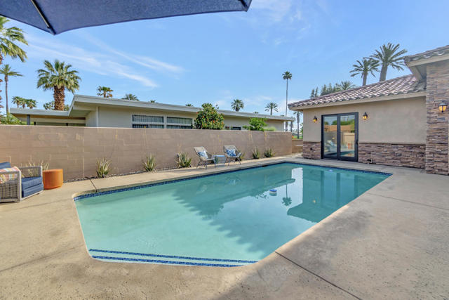 45534 Indian Wells Lane, Indian Wells CA: https://media.crmls.org/mediaz/42413eb6-2313-45ee-a8dc-519c946c1588.jpg