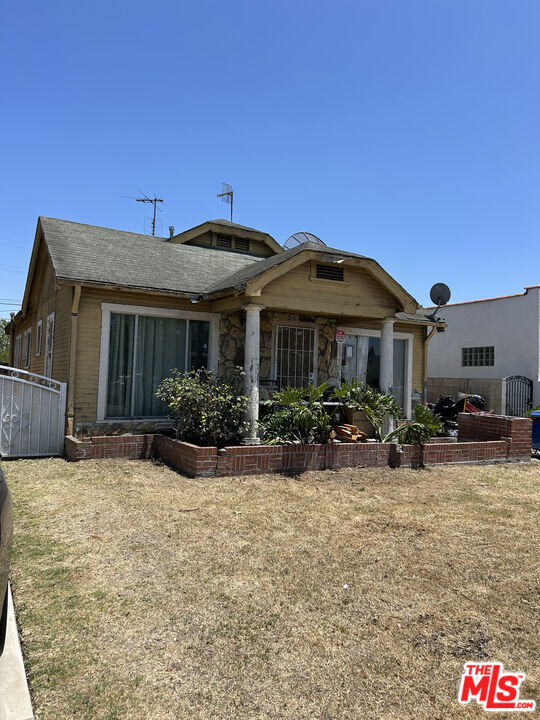 5930 6th Avenue