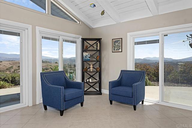 Detail Gallery Image 22 of 54 For 5221 Olive Hill Road, Fallbrook,  CA 92028 - 7 Beds | 4 Baths