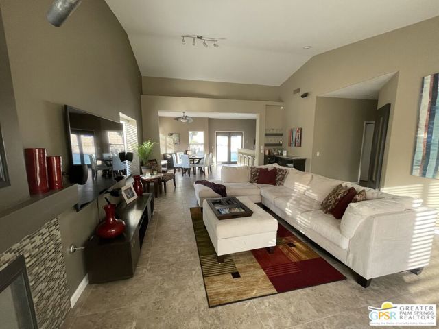 1596 Sabita Way, Palm Springs CA: https://media.crmls.org/mediaz/4245f49d-1520-4b57-807a-ba669caf4be1.jpg