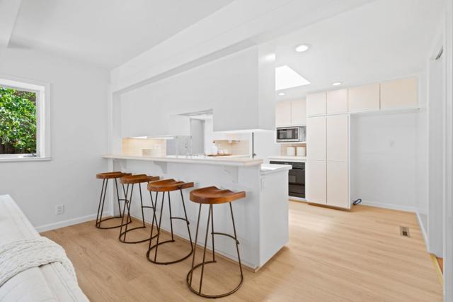 1861 Limetree Lane, Mountain View CA: https://media.crmls.org/mediaz/4246c445-89a0-4e1d-9ab0-ad7d4ddf9278.jpg