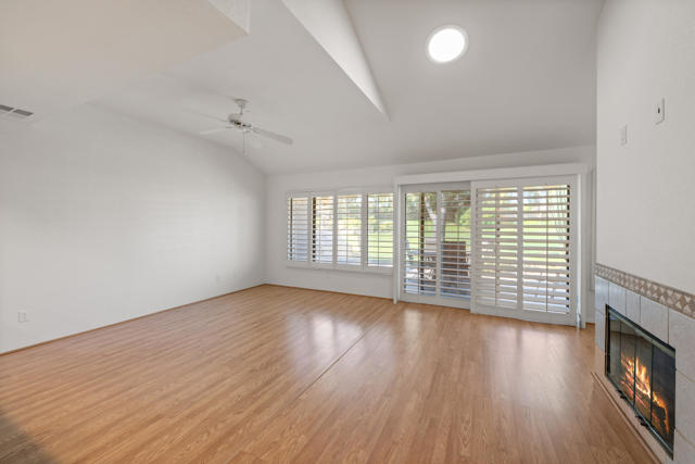 41629 Woodhaven W Drive, Palm Desert CA: https://media.crmls.org/mediaz/4246fd83-e66d-44c8-b119-e12d9e7d1ecc.jpg