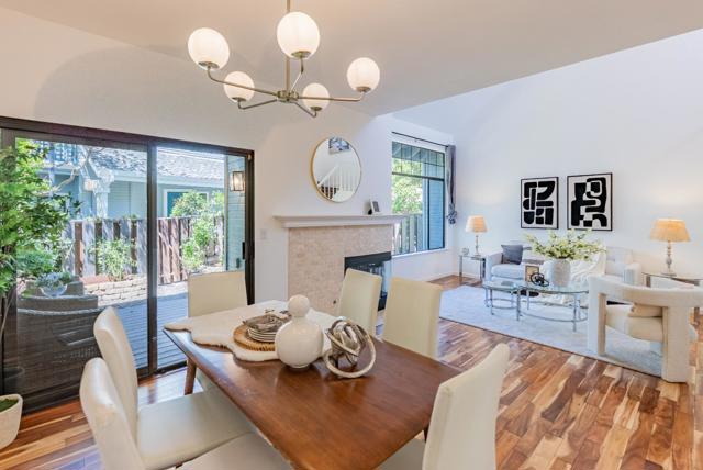 425 Mountain Laurel Court, Mountain View CA: https://media.crmls.org/mediaz/42482b11-a969-4070-a98a-9746e8c3d453.jpg