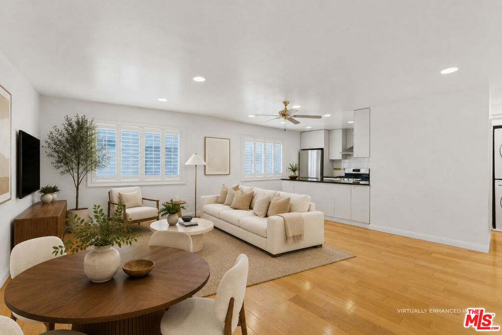 2444 4th Street #4
