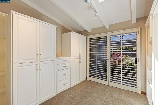 1176 Brown Ave, Lafayette CA: https://media.crmls.org/mediaz/42488694-05b0-403f-8729-b3fc34597c77.jpg