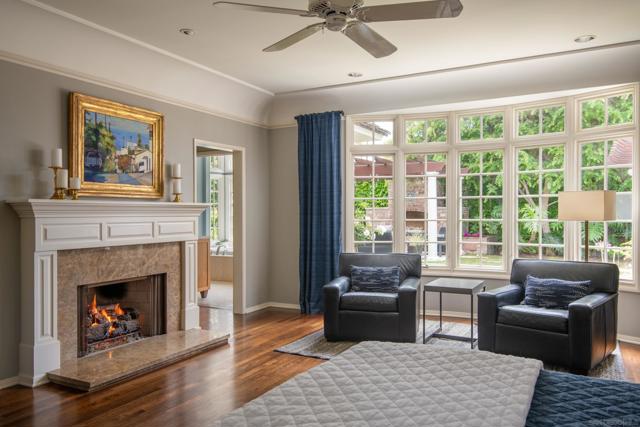 5839 Camino De La Costa, La Jolla CA: https://media.crmls.org/mediaz/42493e8b-8573-4b8a-a85b-14f8cc59054b.jpg