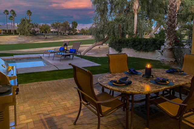 247 Loch Lomond Road, Rancho Mirage CA: https://media.crmls.org/mediaz/4249d640-b096-4244-8999-b229557db99f.jpg