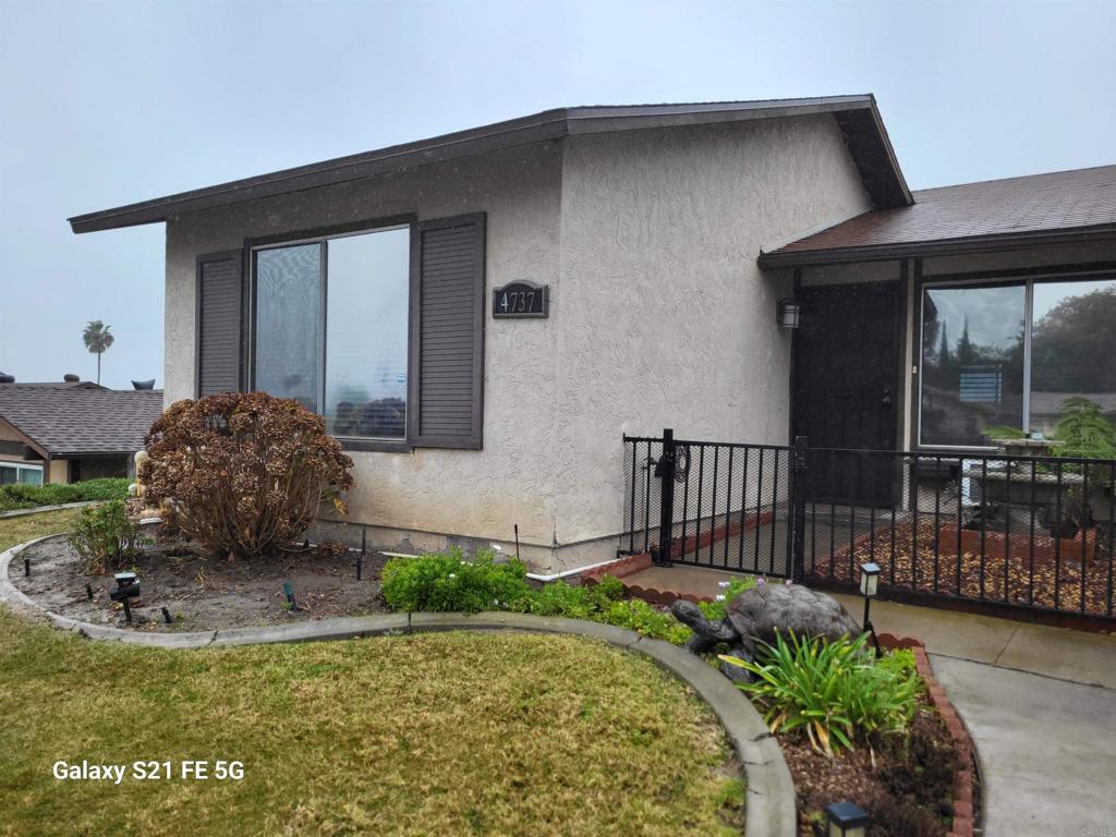 4737 Rising Glen Drive