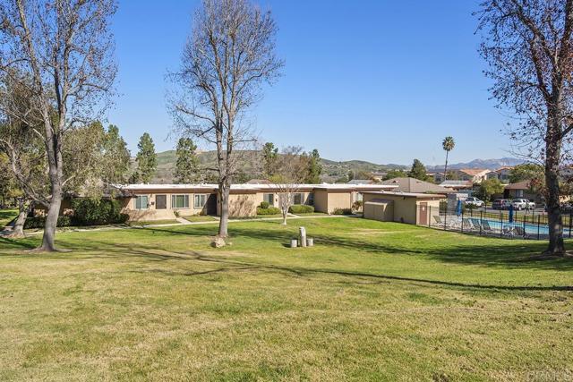 Detail Gallery Image 4 of 38 For 8750 Wahl St, Santee,  CA 92071 - 2 Beds | 1 Baths