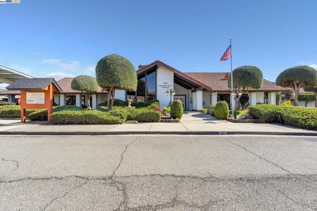 132 Jiminez, Hayward CA: https://media.crmls.org/mediaz/424acf8f-644c-472c-a1e4-35719ef3e0a6.jpg