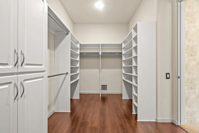 79200 Jack Rabbit Trail, La Quinta CA: https://media.crmls.org/mediaz/424ce3d2-d9b1-47ce-8c5e-1cf045535e26.jpg