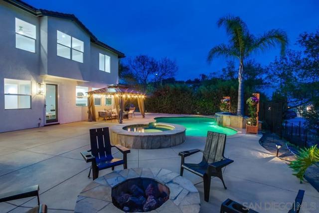 2482 San Clemente Ave, Vista CA: https://media.crmls.org/mediaz/424ebfcc-100b-4d4d-b8a2-95900913bc8b.jpg