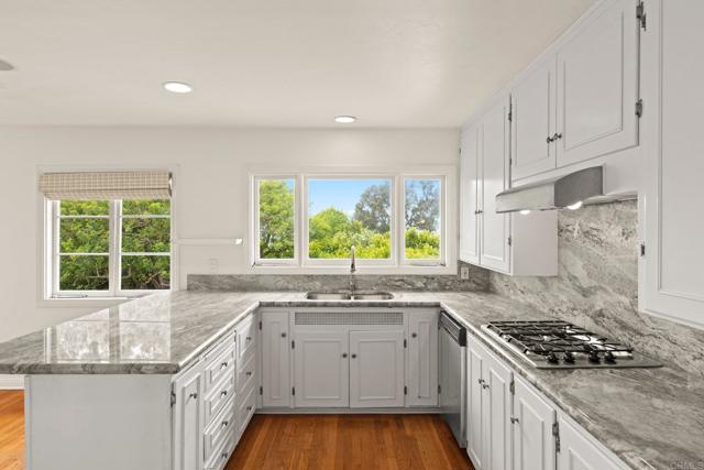 Image 15 of 58 For 7851 Hillside Drive
