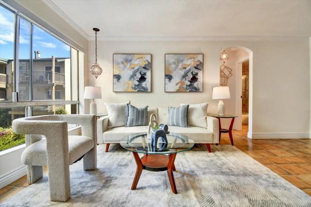 395 Imperial Way, Daly City CA: https://media.crmls.org/mediaz/42504ff2-56ac-4f44-b377-1064741a6118.jpg