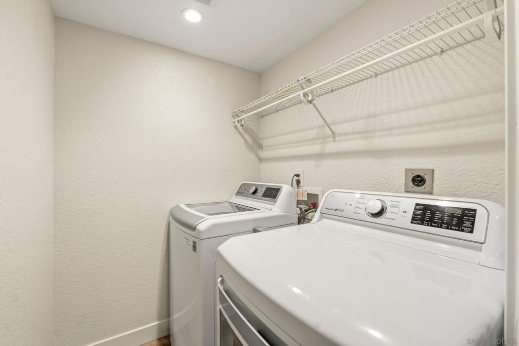 7525 Jerez Ct. - photo 11