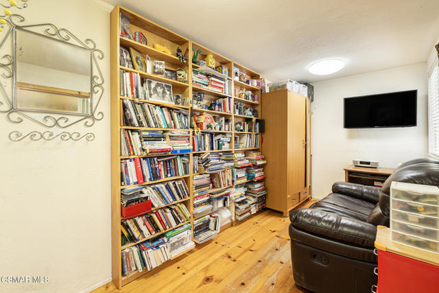 5324 Chesebro Road, Agoura Hills CA: https://media.crmls.org/mediaz/4254ab1b-8fb7-43db-bd76-888f68b2853e.jpg