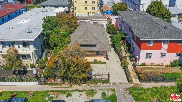 Image 3 for 5837 Willoughby Ave, Los Angeles, CA 90038