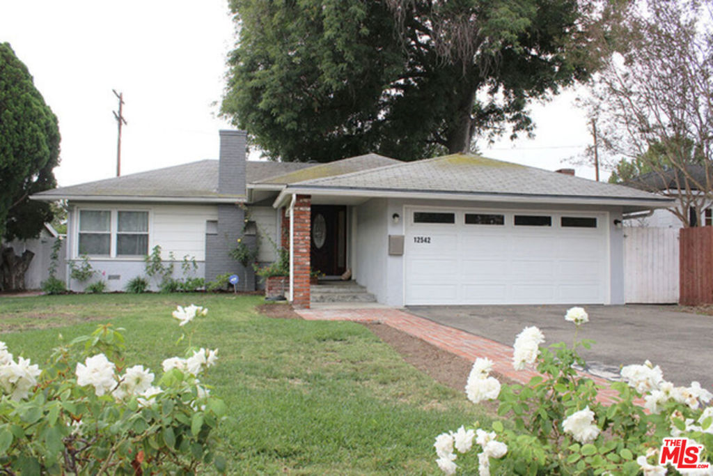 12542 Collins Street, Studio City, CA 91607