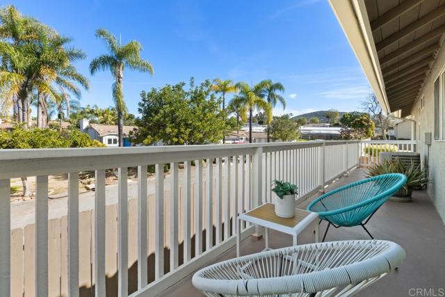 Detail Gallery Image 31 of 42 For 1330 Palomar Pl #7,  Vista,  CA 92084 - 3 Beds | 2 Baths