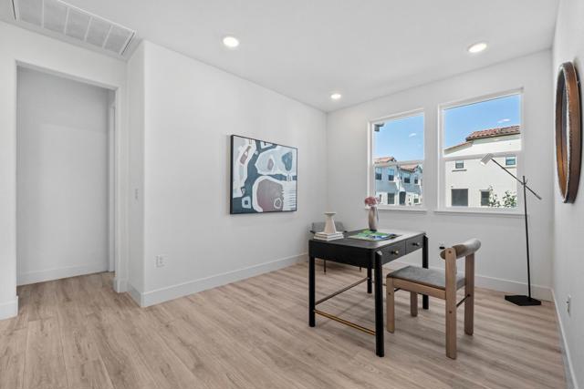796 Santa Cecilia Terrace, Sunnyvale CA: https://media.crmls.org/mediaz/4256e90c-626e-413d-86ad-5cd5cf275b52.jpg