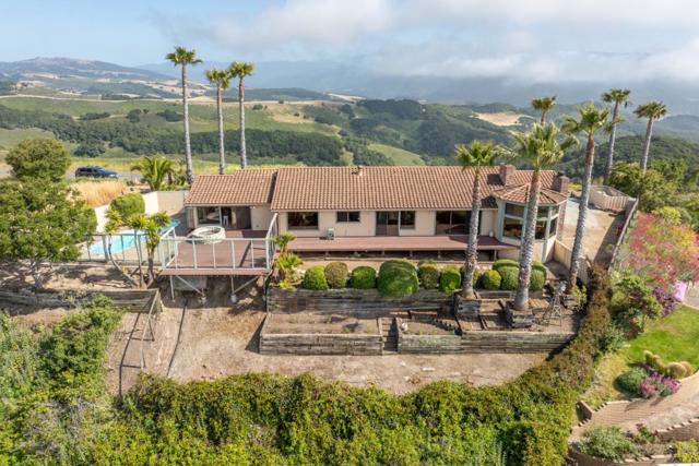 10955 Saddle Road, Monterey CA: https://media.crmls.org/mediaz/4257b940-5b9d-4ca1-98d2-c3654883aec7.jpg