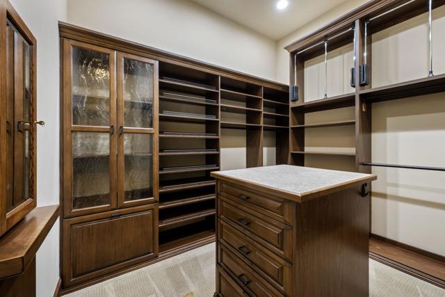 9 Nebulae Way, Rancho Mirage CA: https://media.crmls.org/mediaz/4258fc38-75c6-4c01-a536-3697ec446789.jpg