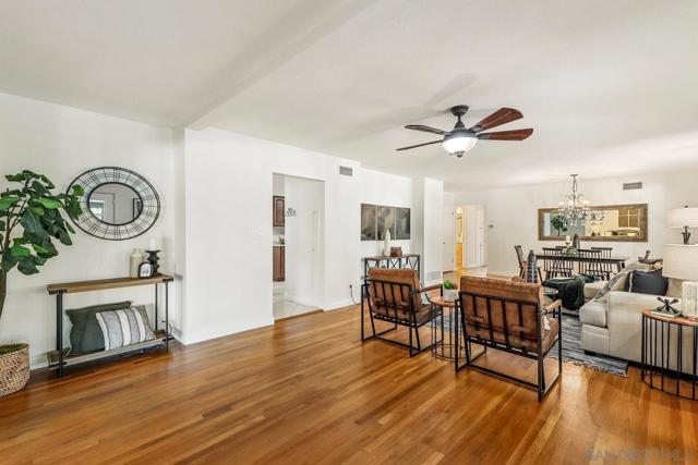 3918 Calavo Dr, La Mesa CA: https://media.crmls.org/mediaz/425c85f8-5a3a-4114-b864-3d6c66f451cd.jpg