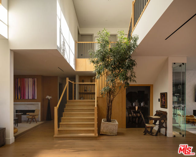 Drew Fenton | 455 N Bundy Drive Los Angeles CA | MLS: 7344802