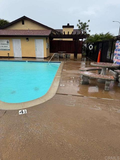 Detail Gallery Image 8 of 8 For 1291 27th St, San Diego,  CA 92154 - 3 Beds | 2/1 Baths