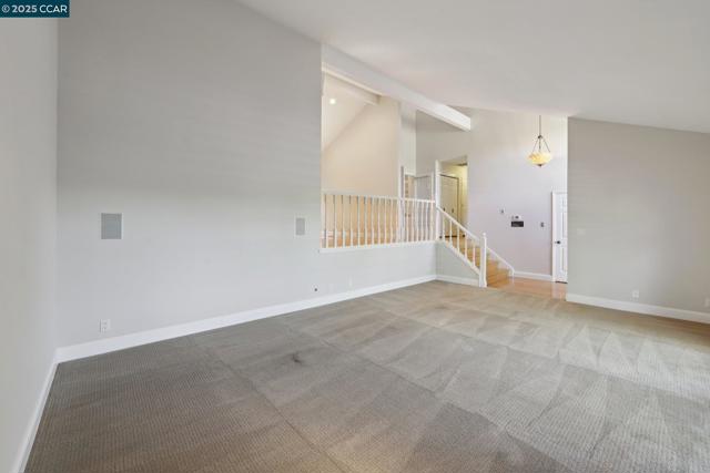 20 Broadmoor St, Moraga CA: https://media.crmls.org/mediaz/425f9152-772c-4499-94b5-3fe0bf05bdc9.jpg