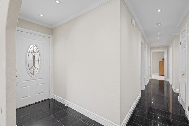 6084 Amador Place, Newark CA: https://media.crmls.org/mediaz/4260ada1-6561-4c9f-af22-af1e16febe52.jpg