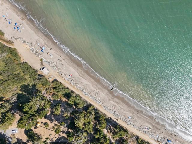 1132 Callas Lane, Capitola CA: https://media.crmls.org/mediaz/4261039e-af0c-449e-b025-4b2b80877dfd.jpg