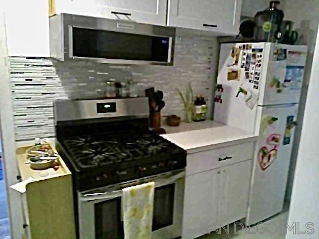 829 11th St, Imperial Beach CA: https://media.crmls.org/mediaz/42619d22-d185-4c79-9671-1597601fcfba.jpg