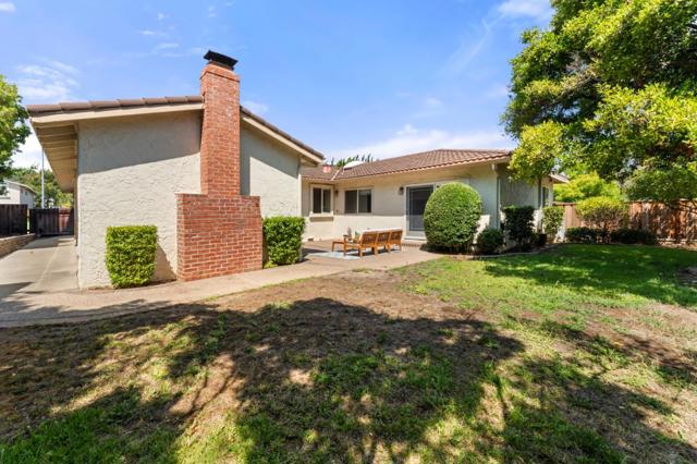 11108 Sutherland Avenue, Cupertino CA: https://media.crmls.org/mediaz/426218da-a490-4271-ab32-75b201be14c2.jpg